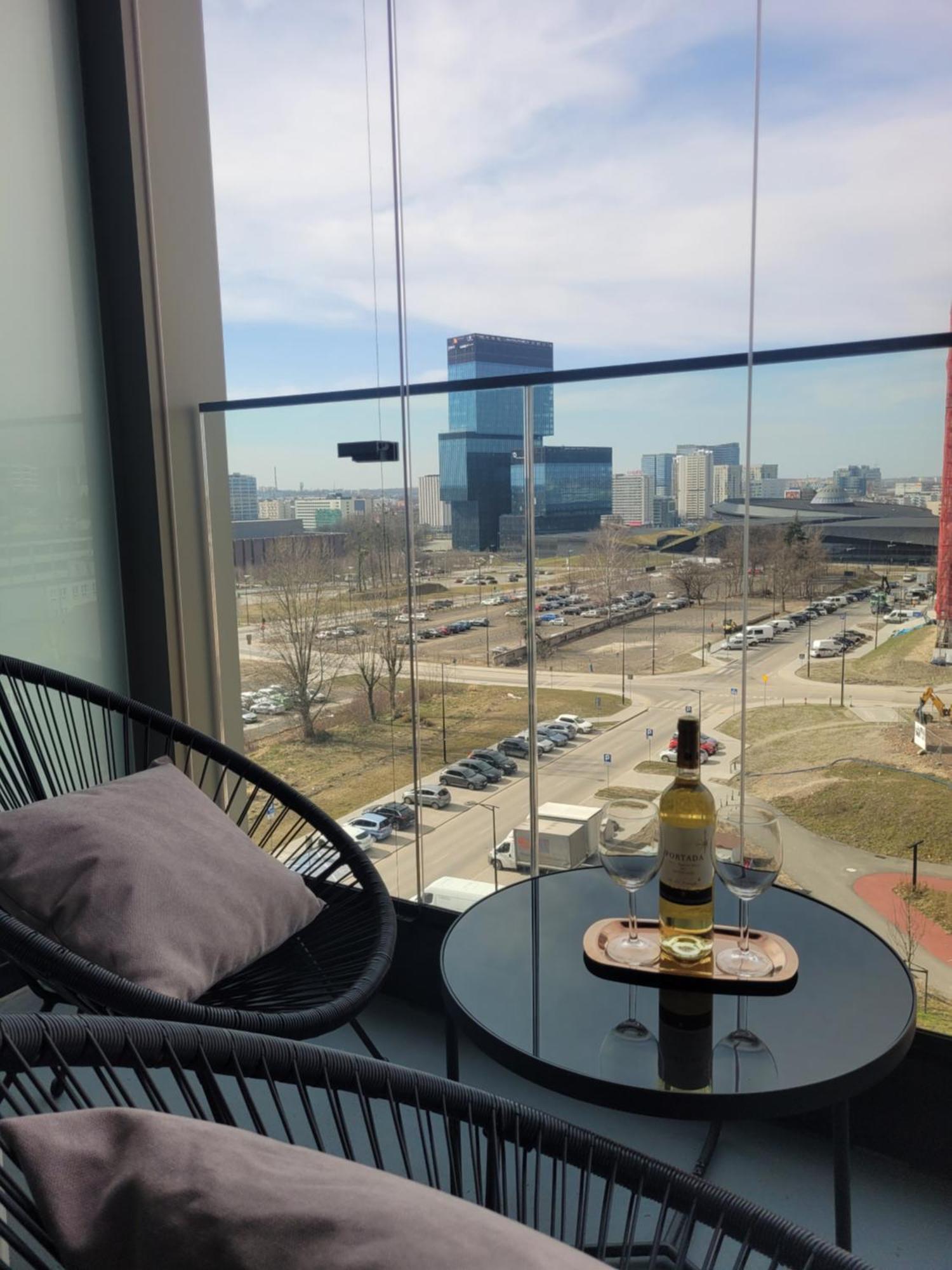Onestreet Apartment